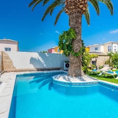 Villa Playa De Fanabe Sleeps 8 Pool Air Con Costa Adeje (Tenerife)