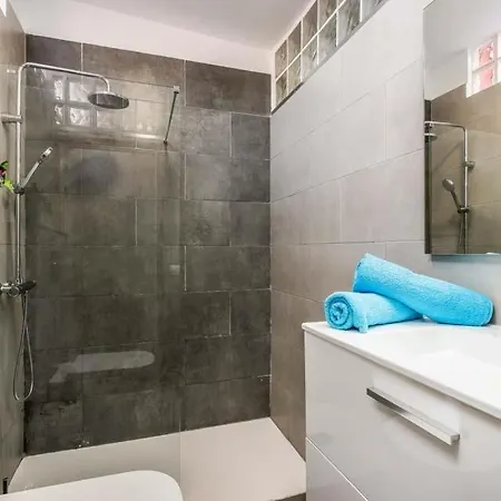 Villa Playa De Fanabe Sleeps 8 Pool Air Con Costa Adeje (Tenerife)